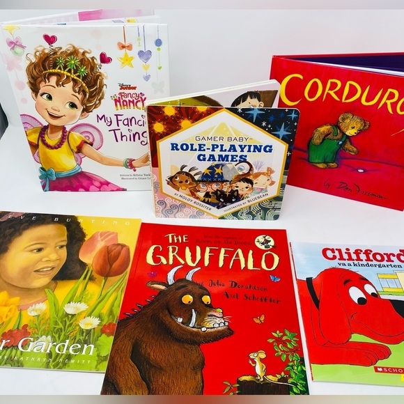 Scholastic Other - Bundle of 6 Children’s Books